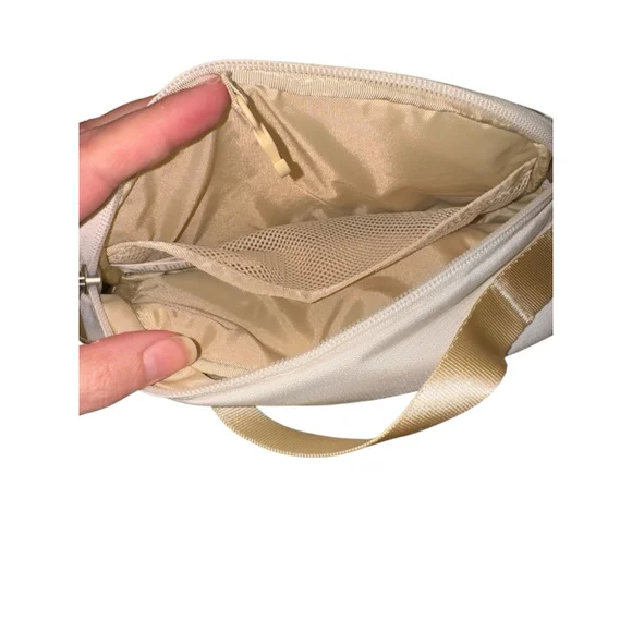 Women's The North Face Isabella Hip Pack One Size Beige Tan Fanny Pack - Picture 4 of 5